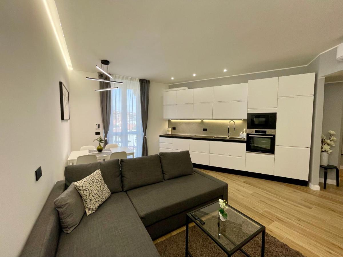 Luxury Downtown - Milan Mf Apartments Екстер'єр фото