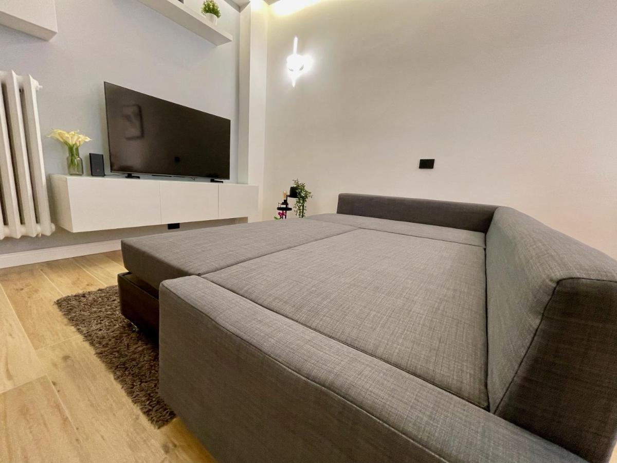 Luxury Downtown - Milan Mf Apartments Екстер'єр фото