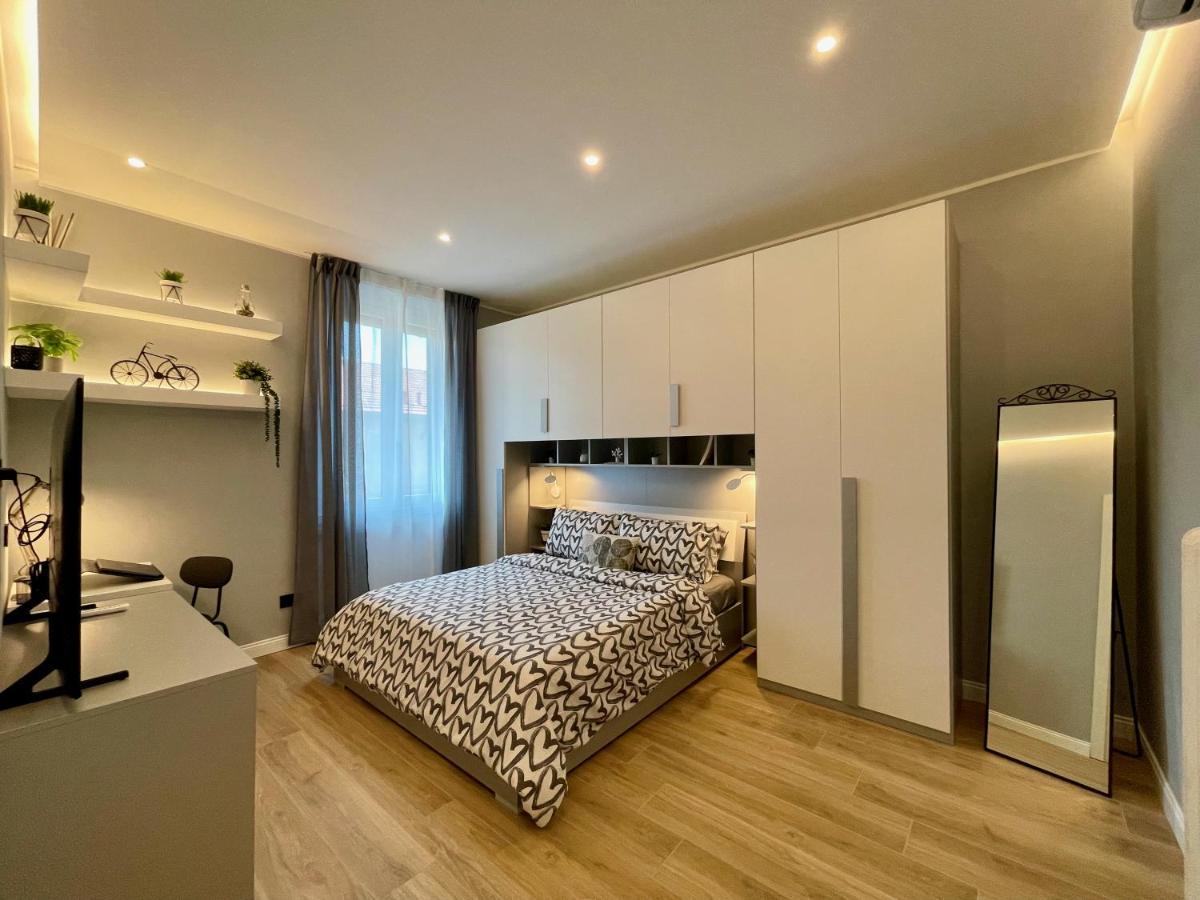 Luxury Downtown - Milan Mf Apartments Екстер'єр фото
