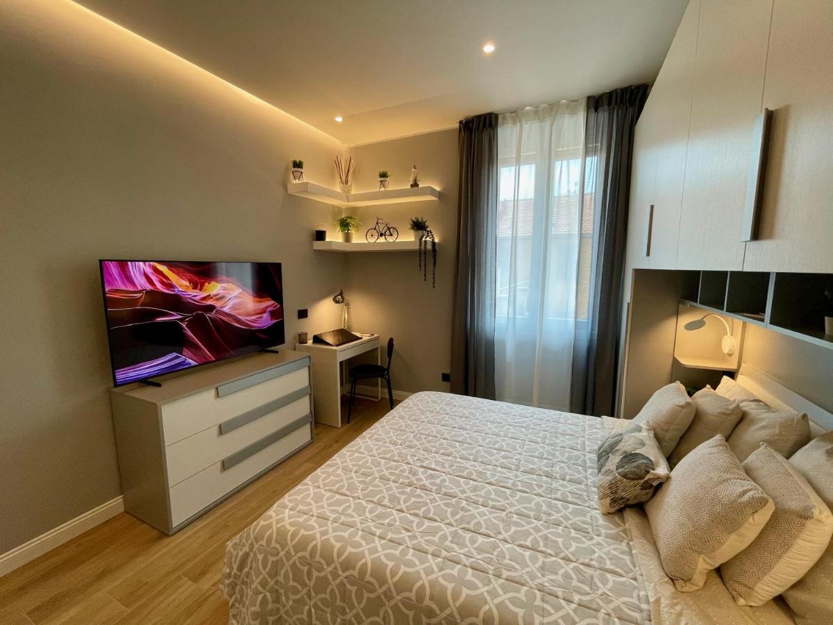 Luxury Downtown - Milan Mf Apartments Екстер'єр фото