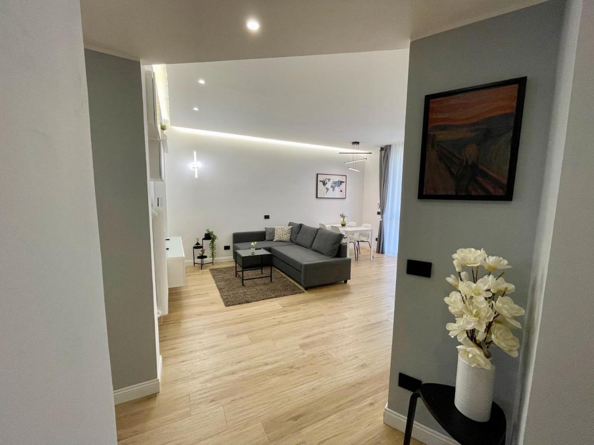 Luxury Downtown - Milan Mf Apartments Екстер'єр фото