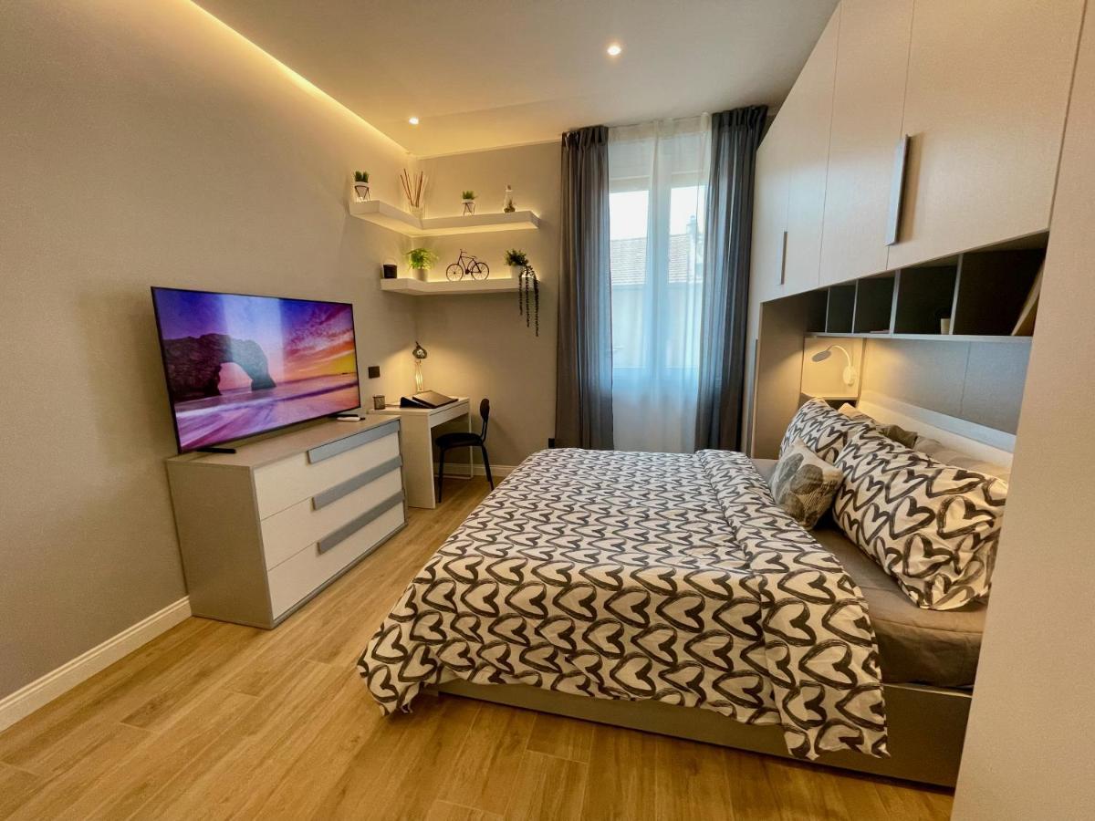 Luxury Downtown - Milan Mf Apartments Екстер'єр фото